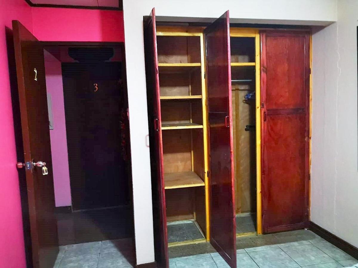 Airport Traveler'S Home Alajuela Exterior photo