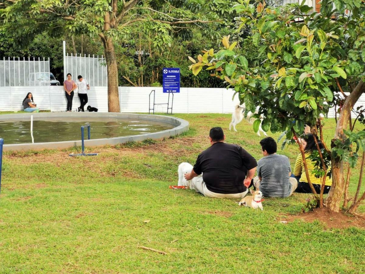 Airport Traveler'S Home Alajuela Exterior photo